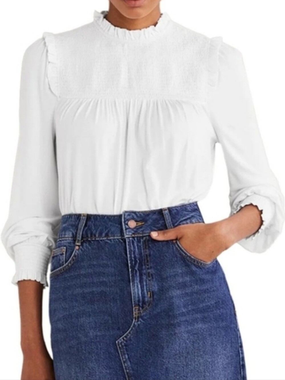🌼 NWT Boden white top with smocked + ruffle details